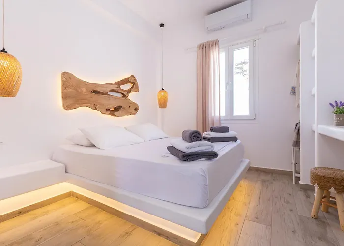 Alexandra Suites & Rooms - Mykonos Port